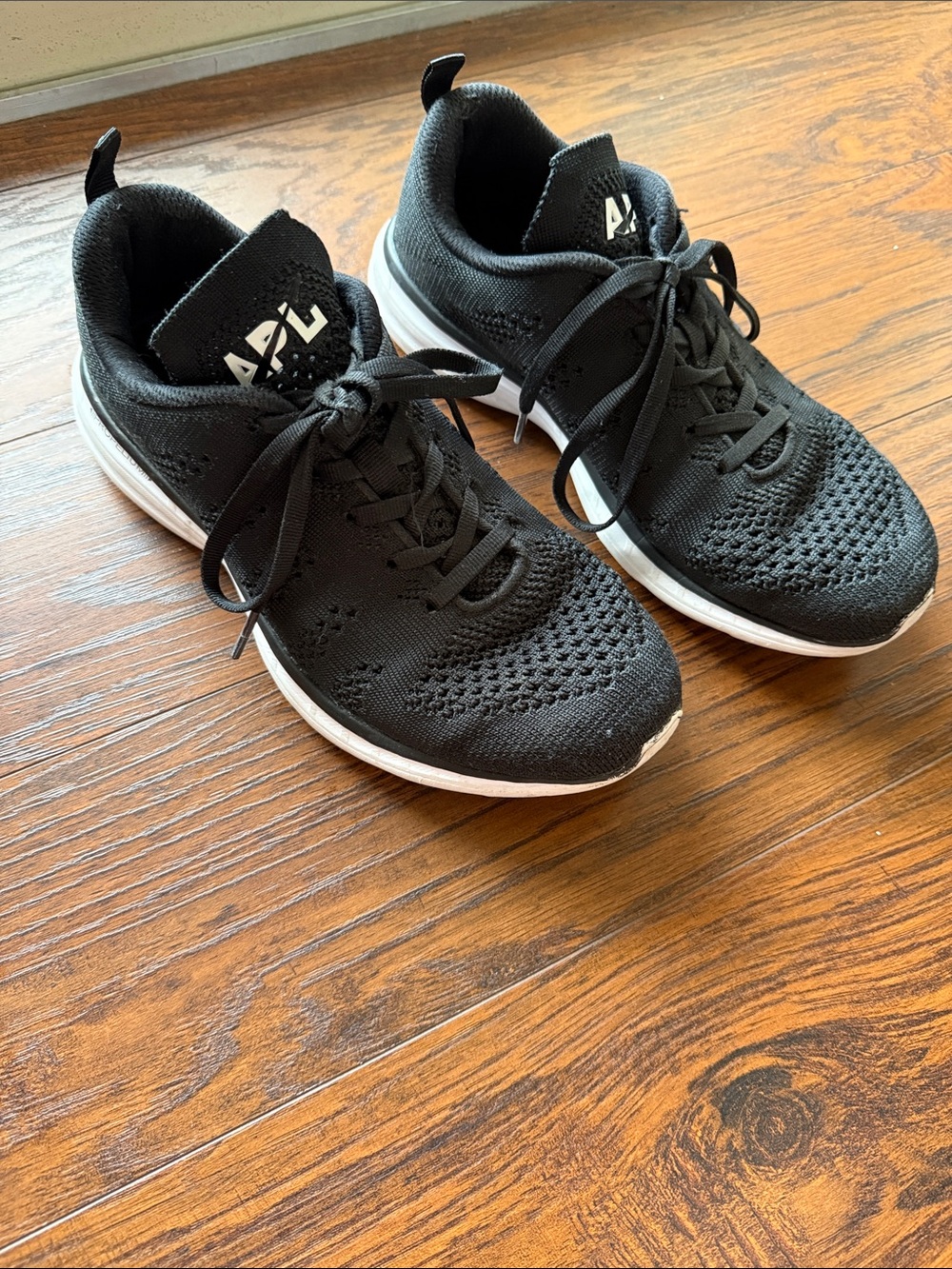 APL Women’s  Black Knit Lace-Up Sneakers with White Soles. Size 8